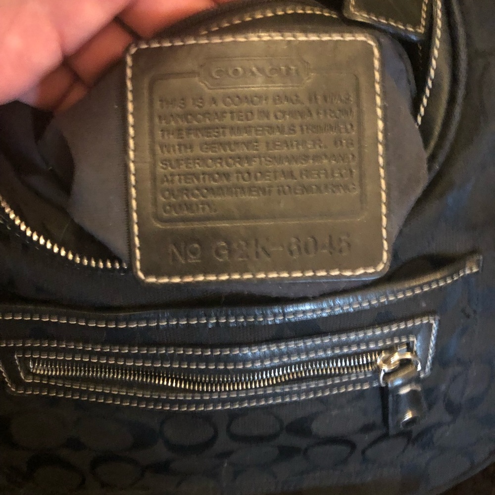 COACH MATERIAL SHOULDER BAG - Picture 4 of 8